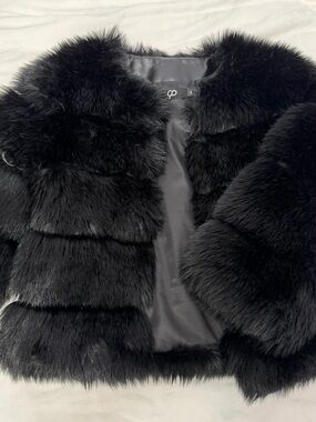 Black Faux Fur Cropped Jacket - Brand:
